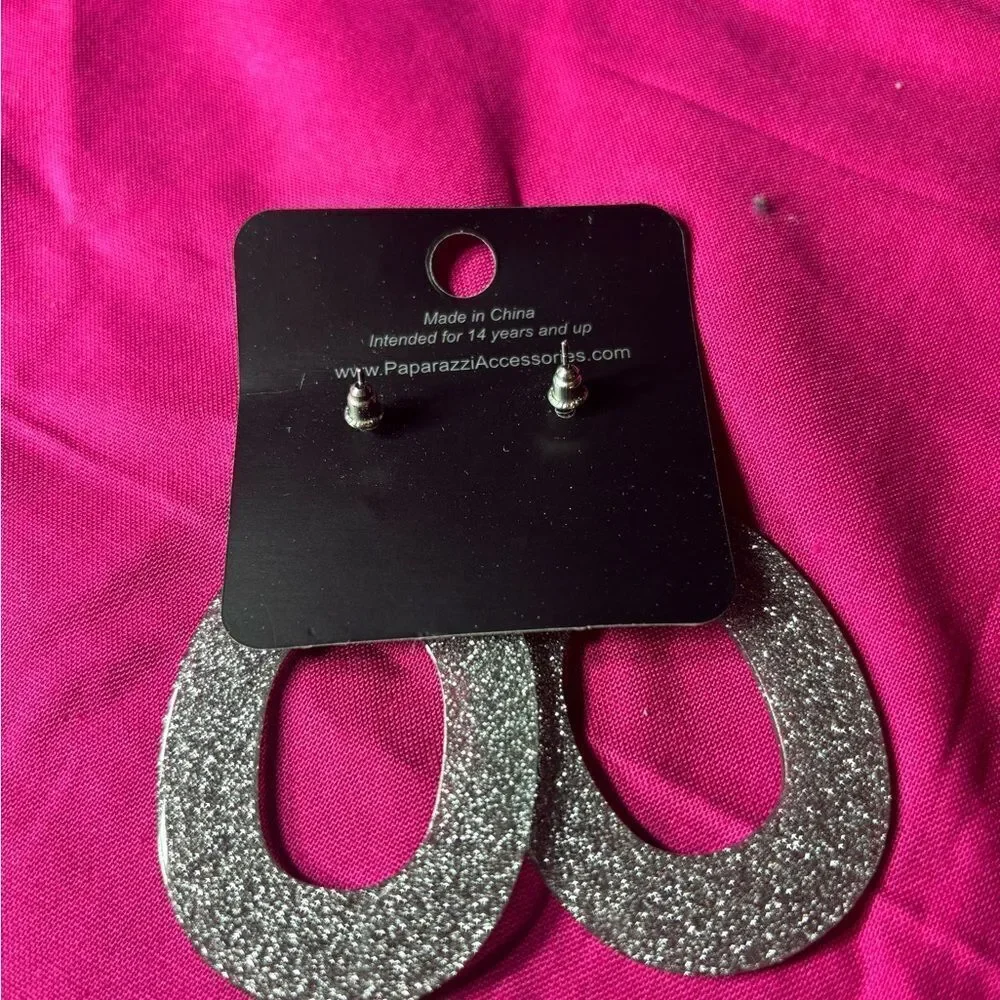 New! Paparazzi Jewelry Earrings New with Tags Miami Blvd Stud Earrings